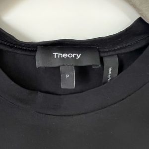 Theory Crewneck Tiny Tee